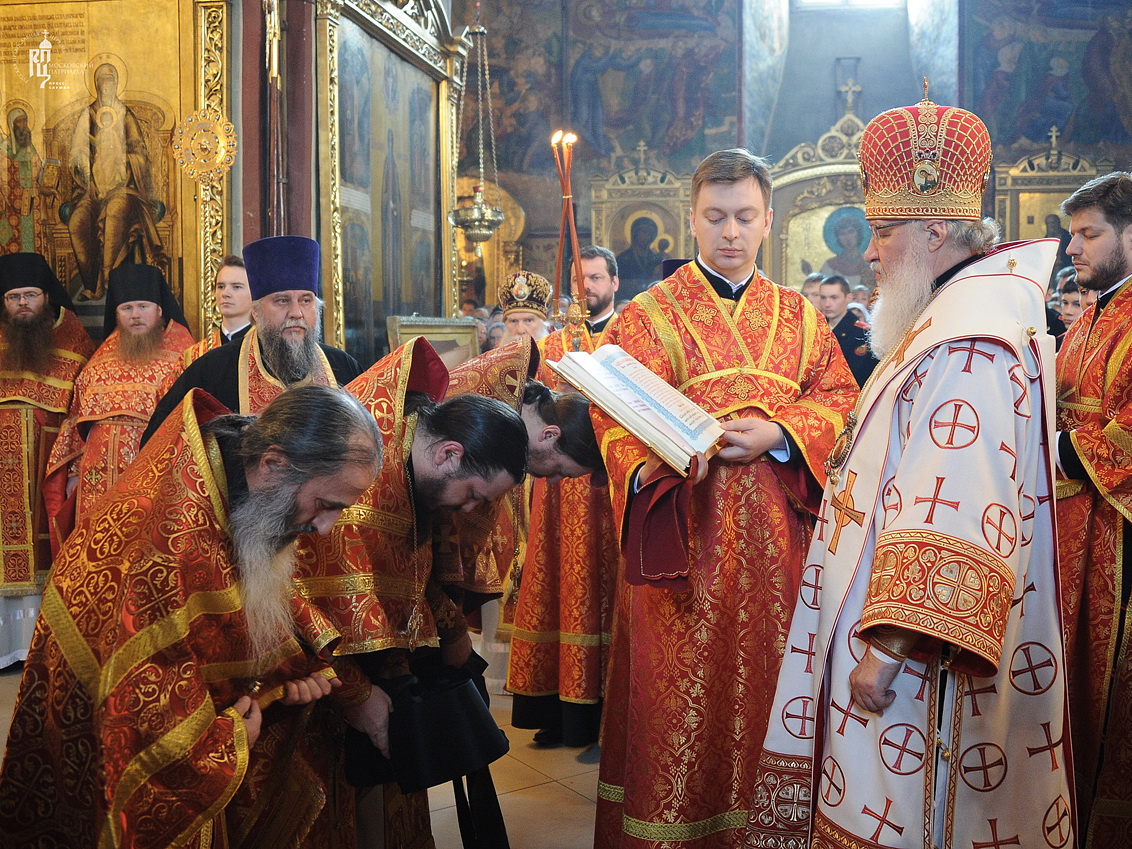 К празднику Святой Пасхи Святейший Патриарх Кирилл