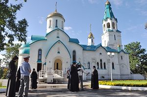 В Южно-Сахалинске осквернены два православных храма