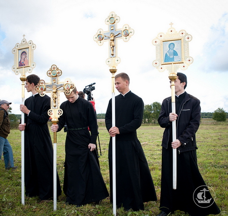 На месте стоянки русской дружины перед Невской битвой совершен молебен